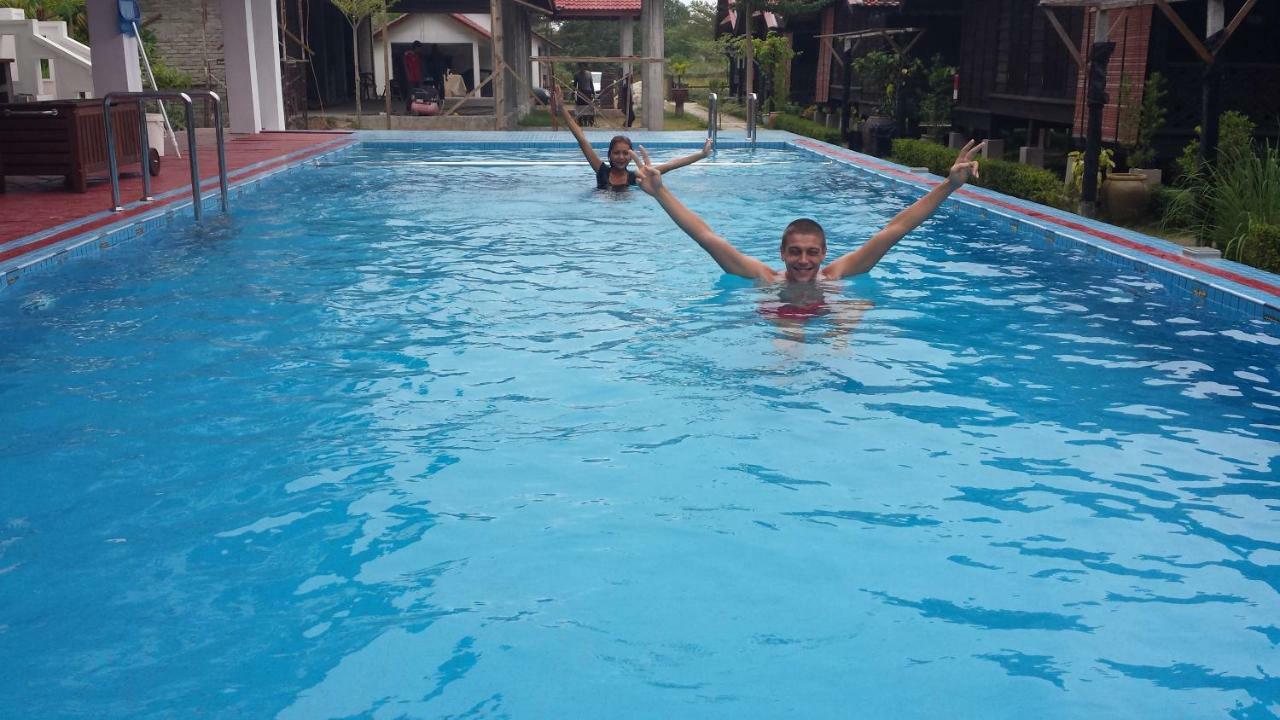 Tanabendang Banglos Pantai Cenang  Eksteriør billede