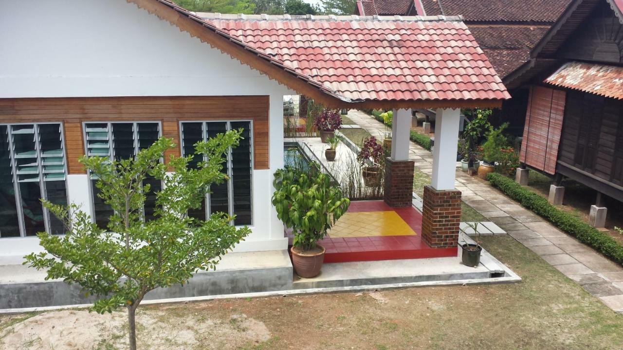 Tanabendang Banglos Pantai Cenang  Eksteriør billede